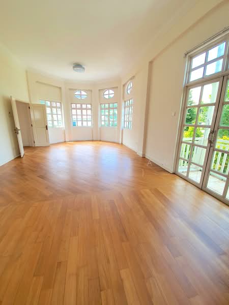 Woodgrove Estate, 20 Woodgrove Avenue, 6 Bedrooms, 6,674 sqft, Detached House For Rent, by Xavier Aw (欧伟廷), 500095460 - Interior - PropertyGuru.com.sg