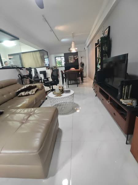 353 Kang Ching Road, 353 Kang Ching Road, 4 Bedrooms, 1,292 sqft, HDB Flat For Sale, by Mitchele Ng, 500095470 - Living Room - PropertyGuru.com.sg