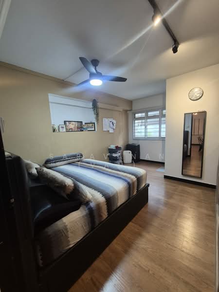 468 Hougang Avenue 8 HDB Flat For Sale at S$ 680,000 | PropertyGuru Singapore - Bedroom