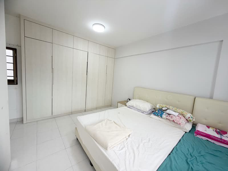 309B Anchorvale Road HDB Flat For Sale at S$ 620,000 | PropertyGuru Singapore - Bedroom