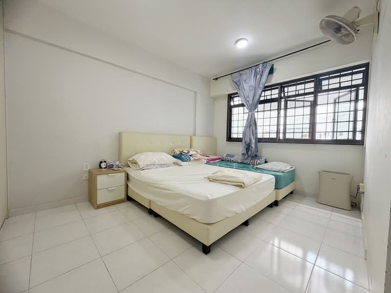 309B Anchorvale Road HDB Flat For Sale at S$ 620,000 | PropertyGuru Singapore - Bedroom