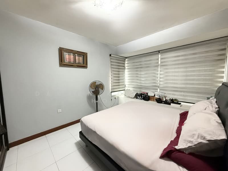 443A Fernvale Road HDB Flat For Sale at S$ 638,888 | PropertyGuru Singapore - Bedroom