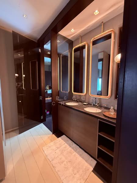 Ardmore 3 Condominium For Sale at S$ 7,280,000 | PropertyGuru Singapore - Master Bathroom