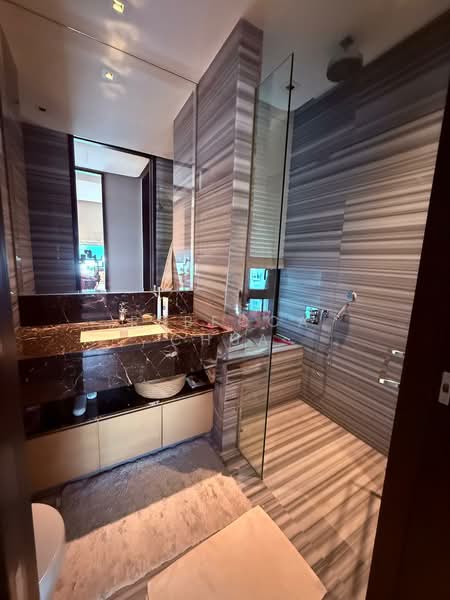 Ardmore 3 Condominium For Sale at S$ 7,280,000 | PropertyGuru Singapore - Bathroom
