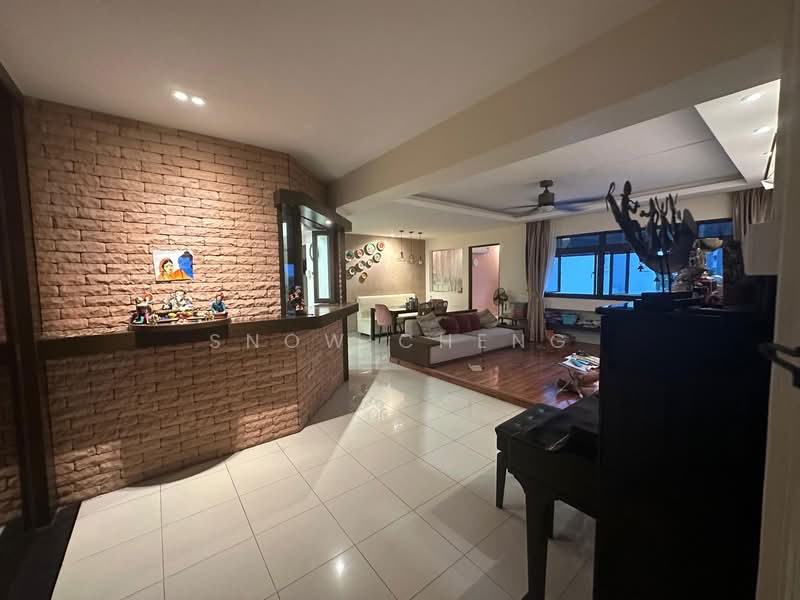 176 Lompang Road, 176 Lompang Road, 3 Bedrooms, 1,302 sqft, HDB Flat For Rent, by Snow Cheng, 500095504 - Living Room - PropertyGuru.com.sg