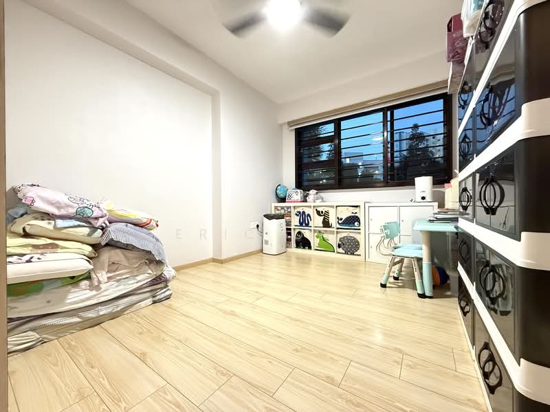 336C Yishun Street 31 HDB Flat For Sale at S$ 688,000 | PropertyGuru Singapore - Study