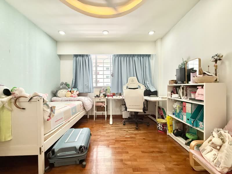 539 Serangoon North Avenue 4 HDB Flat For Sale at S$ 999,999 | PropertyGuru Singapore - Bedroom