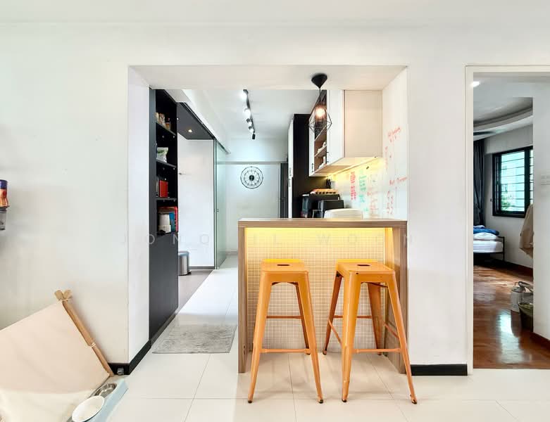 539 Serangoon North Avenue 4 HDB Flat For Sale at S$ 999,999 | PropertyGuru Singapore - Kitchen