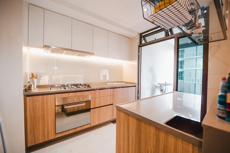 Rivercove Residences EC, 20 Anchorvale Ln, 3 Bedrooms, 1,076 sqft, Condominium For Sale, by Edmond Tan, 500095522 - Kitchen - PropertyGuru.com.sg