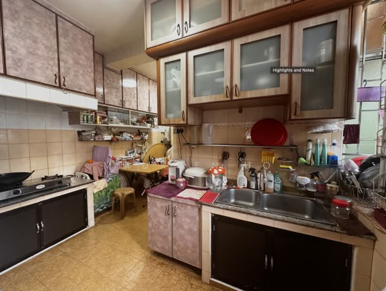 2 whampoa drive Apartment For Sale at S$ 1,568,888 | PropertyGuru Singapore - Kitchen