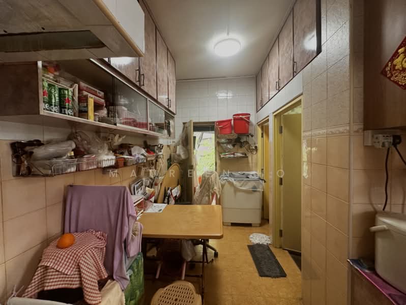 2 whampoa drive Apartment For Sale at S$ 1,568,888 | PropertyGuru Singapore - Kitchen