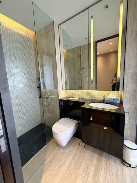 Goodwood Residence Condominium For Sale at S$ 7,500,000 | PropertyGuru Singapore - Bathroom