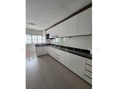 For Sale - 209 Ang Mo Kio Avenue 3