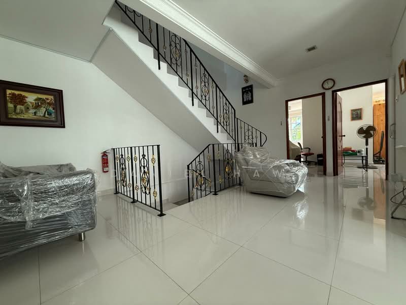 ⭐️⭐️LANDED7772@ Affordable FH Semi-d Sembawang Hills Estate, Within 1km to St Nicholas Sch DM 9321 7772 to view, 8 Bedrooms, 5,000 sqft, Semi-Detached House For Sale, by Daniel Haw, 500095542 - PropertyGuru.com.sg