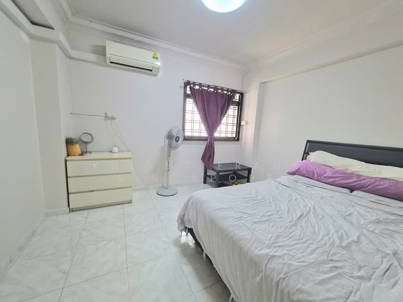 776 Woodlands Crescent, 776 Woodlands Crescent, Room Rental, 105 sqft, HDB Flat For Rent, by NICOLE LEE, 500095548 - Bedroom - PropertyGuru.com.sg