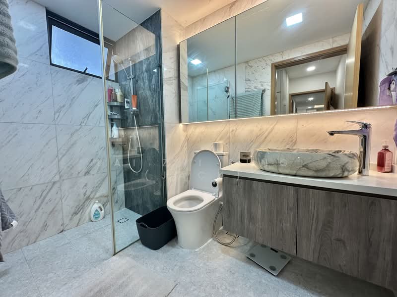 Parc Vera, 8 Hougang Street 32, 3 Bedrooms, 1,141 sqft, Condominium For Rent, by Lai Zhi Ping (Jack), 500095551 - Bathroom - PropertyGuru.com.sg