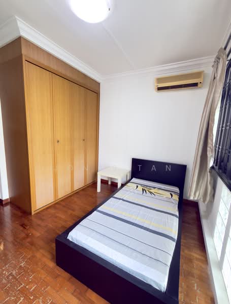 471 Sembawang Drive HDB Flat For Sale at S$ 740,000 | PropertyGuru Singapore - Bedroom