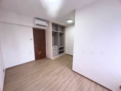 For Rent - Lucky Plaza