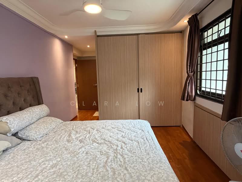 368 Tampines Street 34 HDB Flat For Sale at S$ 750,000 | PropertyGuru Singapore - Bedroom
