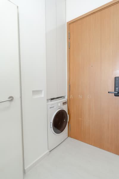 Spottiswoode Suites Condominium For Sale at S$ 1,500,000 | PropertyGuru Singapore