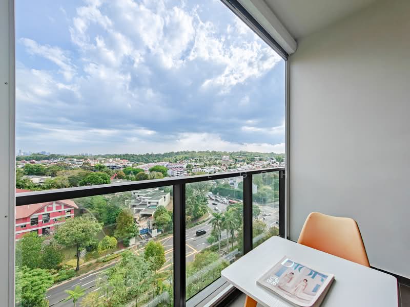 Thomson Impressions Condominium For Sale at S$ 890,000 | PropertyGuru Singapore - Balcony