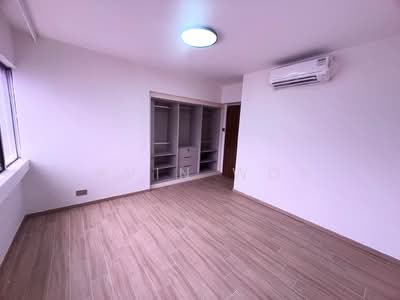 For Rent - Lucky Plaza