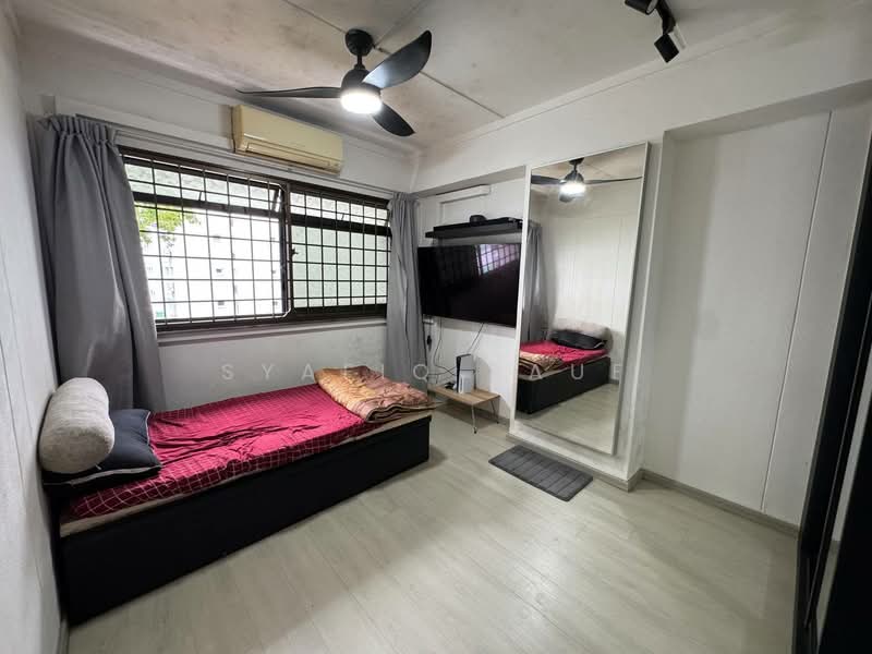 786D Woodlands Drive 60 HDB Flat For Sale at S$ 630,000 | PropertyGuru Singapore - Bedroom