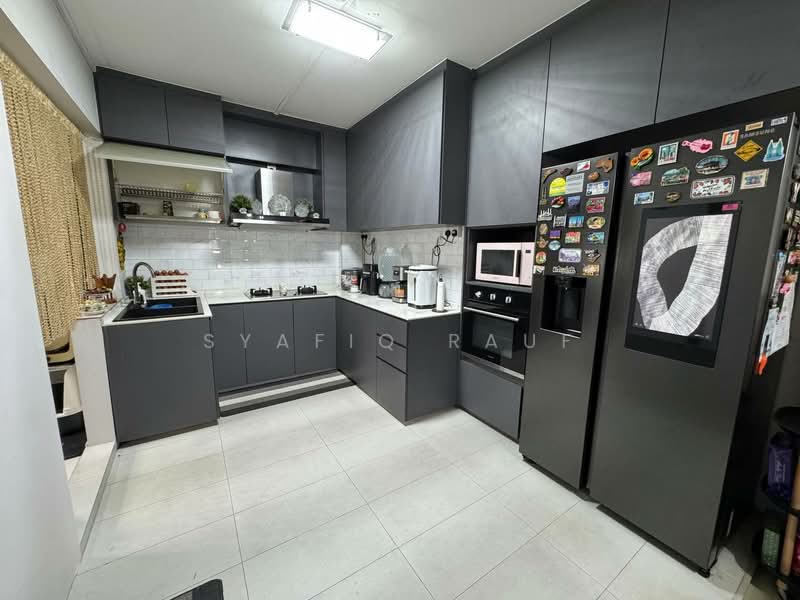 786D Woodlands Drive 60 HDB Flat For Sale at S$ 630,000 | PropertyGuru Singapore - Kitchen