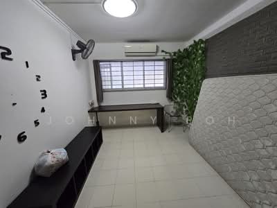 For Sale - 696 Hougang Street 61