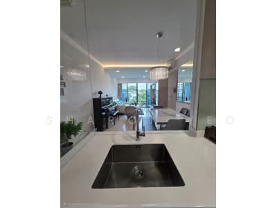 For Sale - Thomson Three