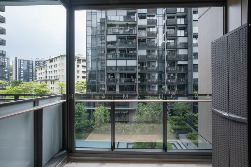 Leedon Green Condominium For Sale at S$ 1,790,000 | PropertyGuru Singapore - Balcony