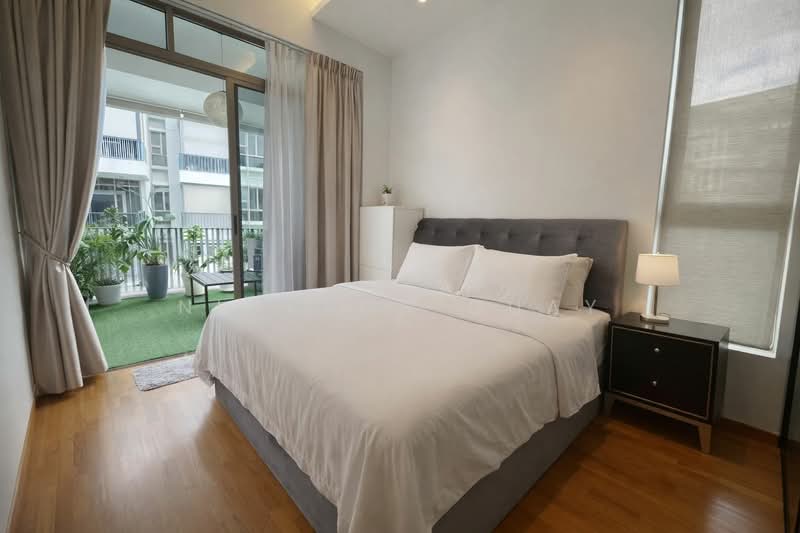 The Waterline Condominium For Sale at S$ 1,980,000 | PropertyGuru Singapore - Bedroom