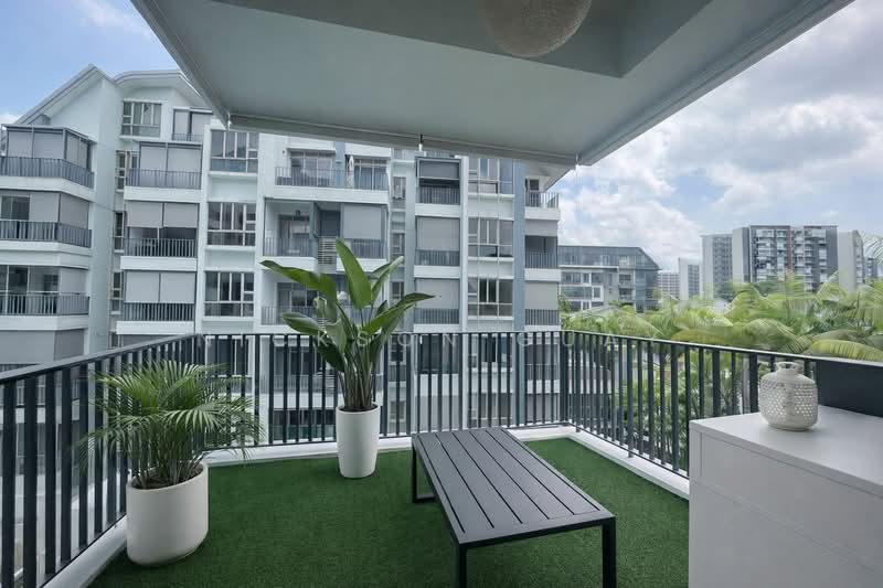 The Waterline Condominium For Sale at S$ 1,980,000 | PropertyGuru Singapore - Balcony