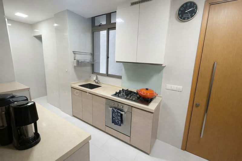 The Waterline Condominium For Sale at S$ 1,980,000 | PropertyGuru Singapore - Kitchen