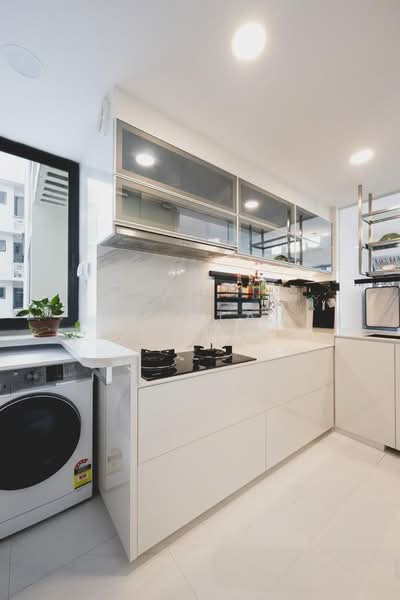 Waterfront Isle Condominium For Sale at S$ 2,650,000 | PropertyGuru Singapore - Kitchen