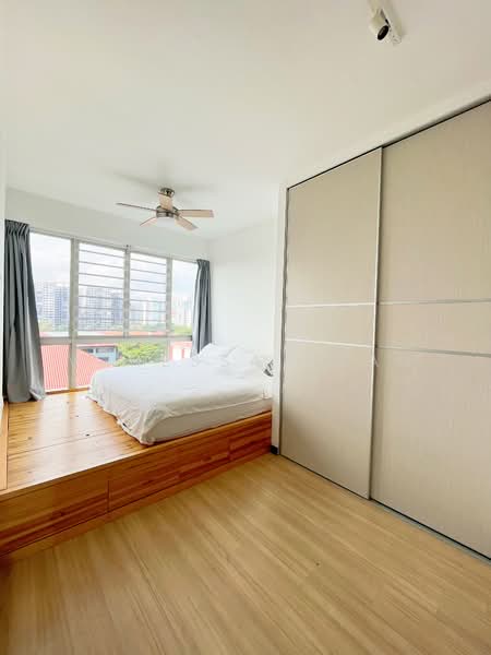Lake Life Executive Condominium For Sale at S$ 1,750,000 | PropertyGuru Singapore - Bedroom