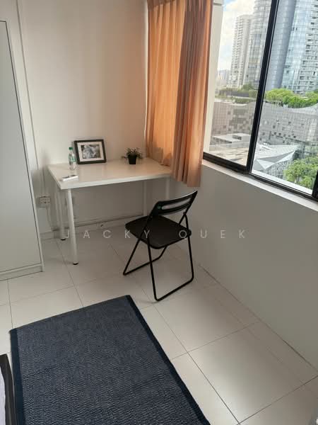 Lucky Plaza, 304 Orchard Road, Room Rental, 110 sqft, Apartment For Rent, by Jacky Quek, 500095642 - Study - PropertyGuru.com.sg