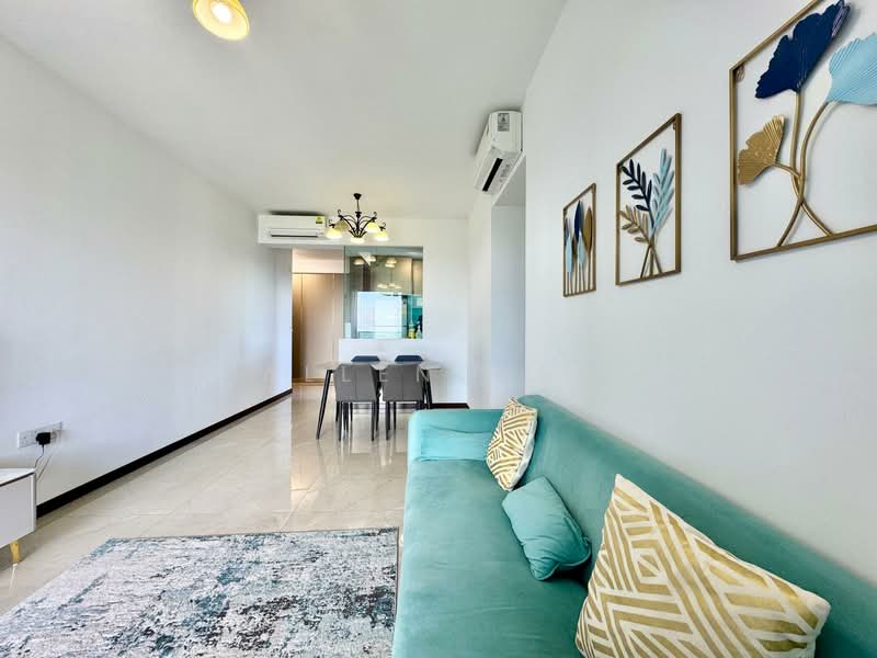 Like brand new High floor 3bedder No extension Low maintenance fee Condominium For Sale at S$ 1,898,000 | PropertyGuru Singapore - Living Room