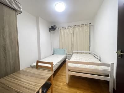 For Rent - 662B Edgedale Plains