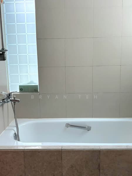 Lilydale, 558 Yishun Ave 6, 3 Bedrooms, 1,238 sqft, Condominium For Rent, by Bryan Teh, 500095662 - Bathroom - PropertyGuru.com.sg