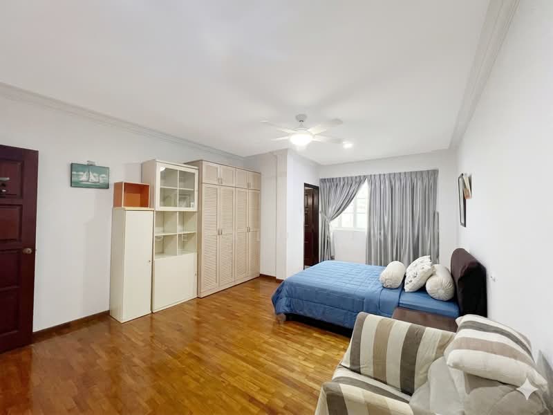 Lucky Estate Semi-D, , 5 Bedrooms, 4,000 sqft, Semi-Detached House For Rent, by Gerald Ser, 500095663 - Bedroom 3 - PropertyGuru.com.sg