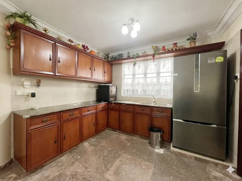 Lucky Estate Semi-D, , 5 Bedrooms, 4,000 sqft, Semi-Detached House For Rent, by Gerald Ser, 500095663 - Kitchen - PropertyGuru.com.sg