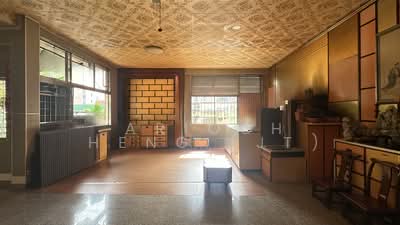 For Sale - 2B Whampoa Road