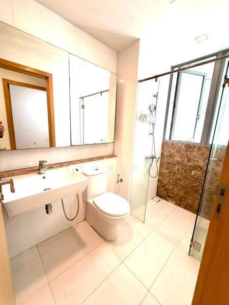 Eight Courtyards, 6 Canberra Drive, Sembawang / Yishun, 2 Bedrooms, 861 sqft, Condominium For Sale, by Wilson Chen, 500095686 - Bathroom - PropertyGuru.com.sg