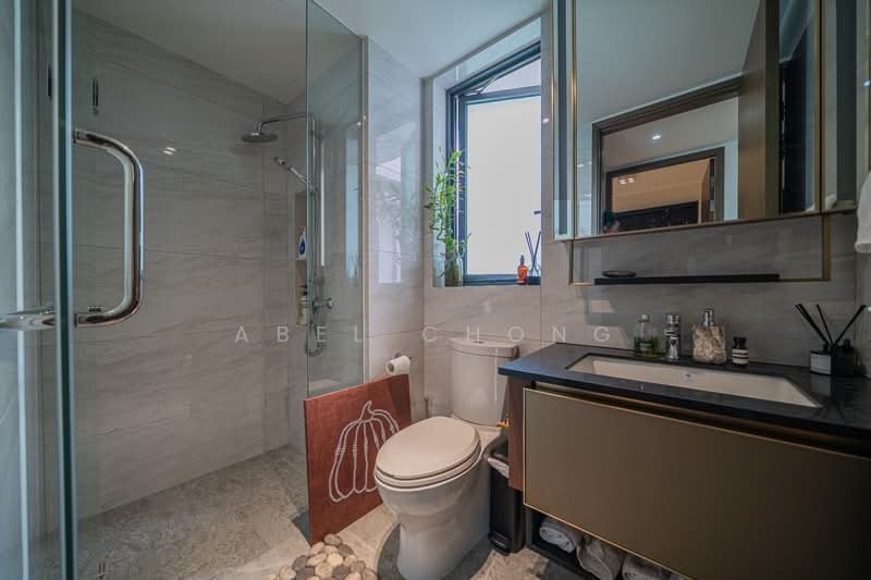 Normanton Park Condominium For Sale at S$ 2,540,000 | PropertyGuru Singapore - Common Bathroom