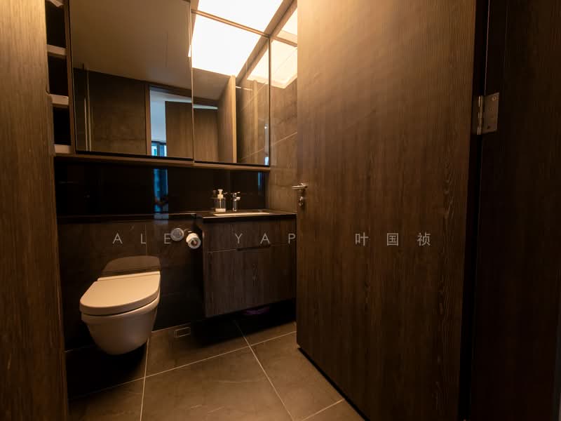 The M, 30 Middle Road, 1 Bedroom, 431 sqft, Condominium For Rent, by Alex Yap 叶国祯, 500095703 - Bathroom - PropertyGuru.com.sg
