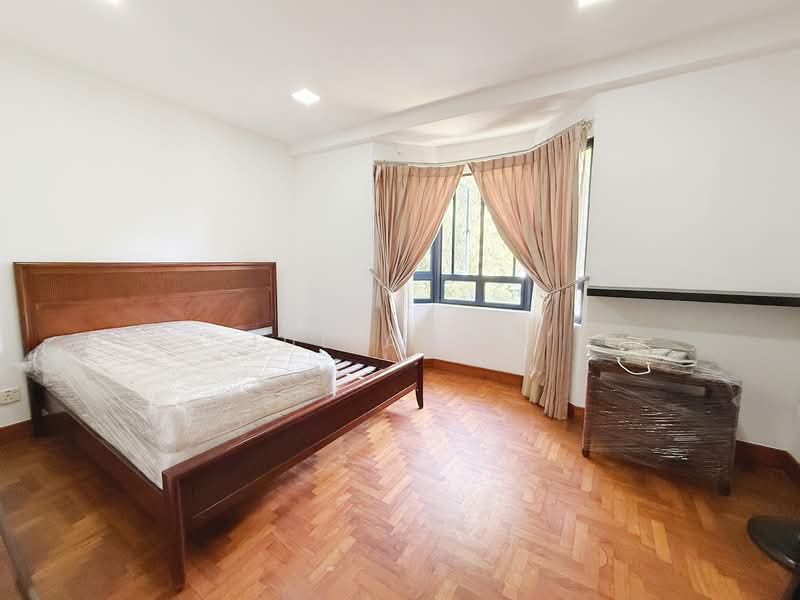Westcove Condo, 10 West Coast Crescent, 3 Bedrooms, 1,098 sqft, Condominium For Rent, by Julian Li, 500095713 - Bedroom - PropertyGuru.com.sg