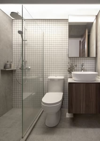 90A Telok Blangah Street 31 HDB Flat For Sale at S$ 1,100,000 | PropertyGuru Singapore - Bathroom