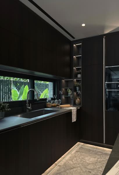 Fernhill close Semi-Detached House For Sale at S$ 10,900,000 | PropertyGuru Singapore - Kitchen