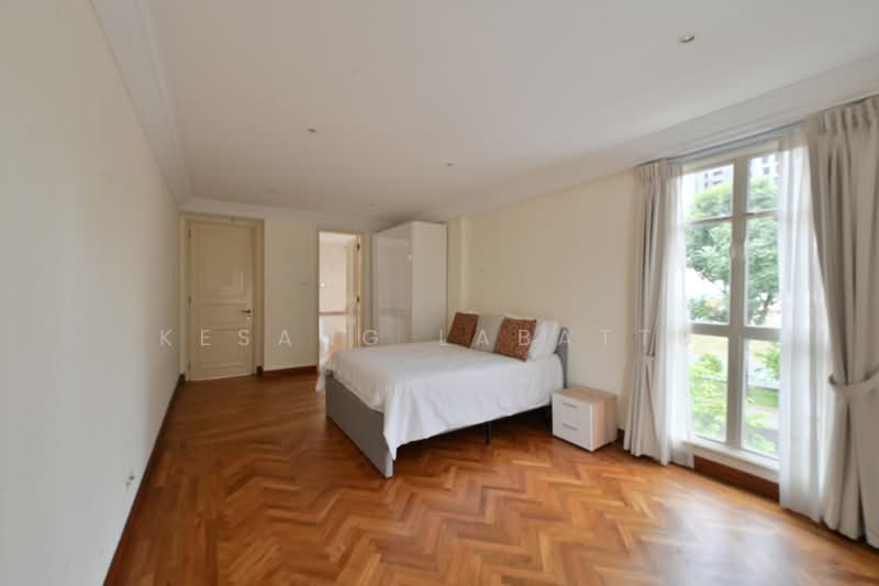 Holland Grove, , 4 Bedrooms, 6,544 sqft, Detached House For Rent, by Kesang Labattu, 500095738 - Bedroom - PropertyGuru.com.sg